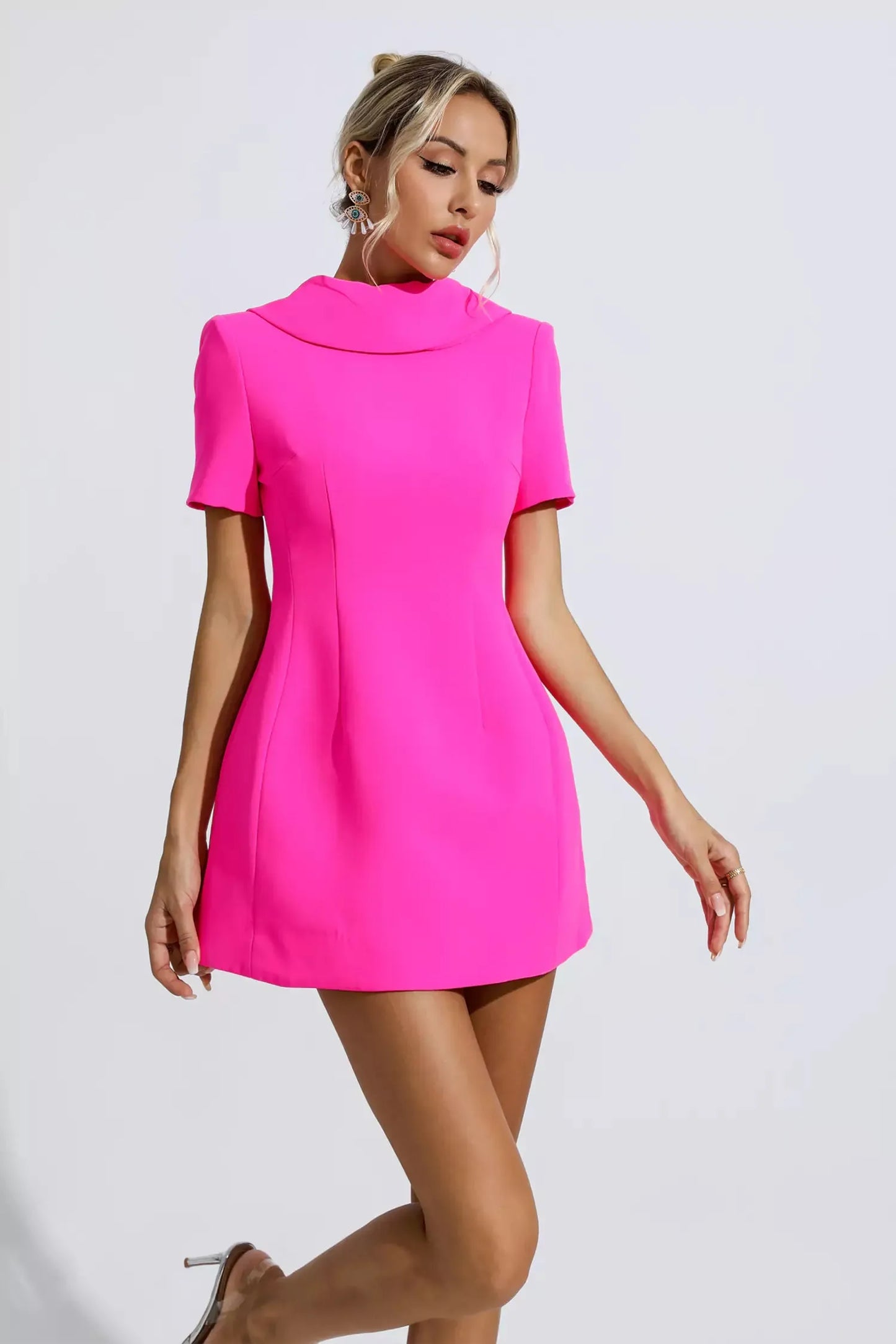 Jacqueline Pembe Fiyonklu Mini Elbise