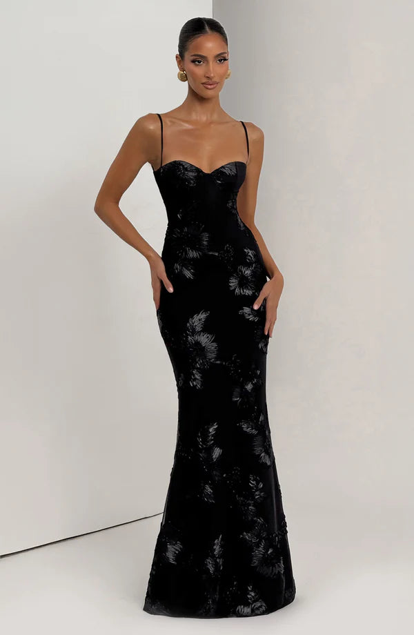 Nefertiti Maxi Dress - Black